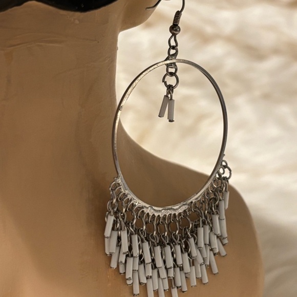 Large silver tone Hoop Earrings with hook backs. Chain dangle White Bead - Picture 4 of 10